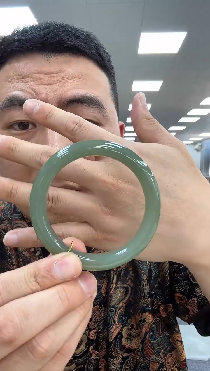 【闪购商品】和田玉手镯未镶嵌58-59  446