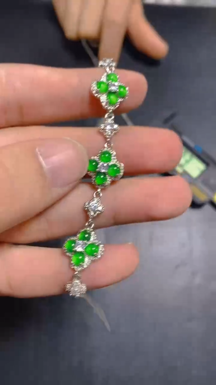 【闪购商品】翡翠手链未镶嵌0699418837多样性发一