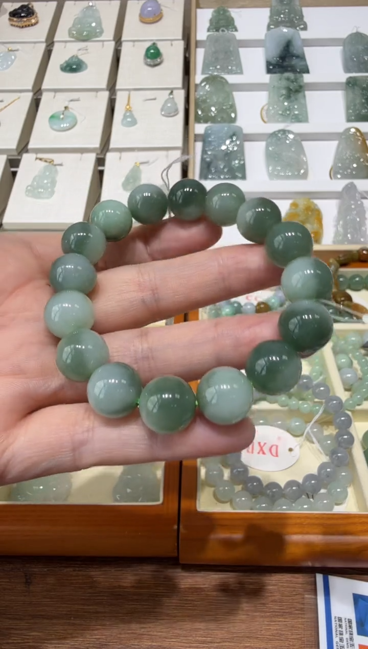 未镶嵌挂件翡翠A货翡翠多样性孤品
