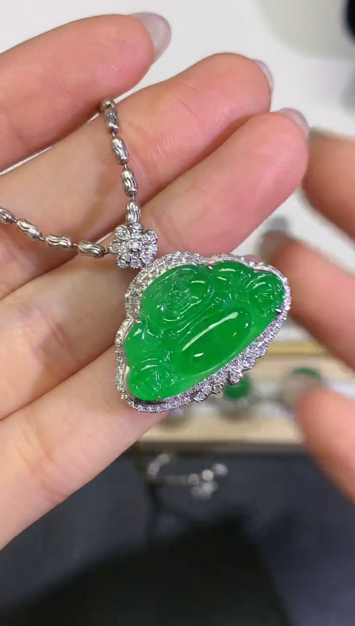 【闪购商品】翡翠颈饰18K金镶嵌团购70