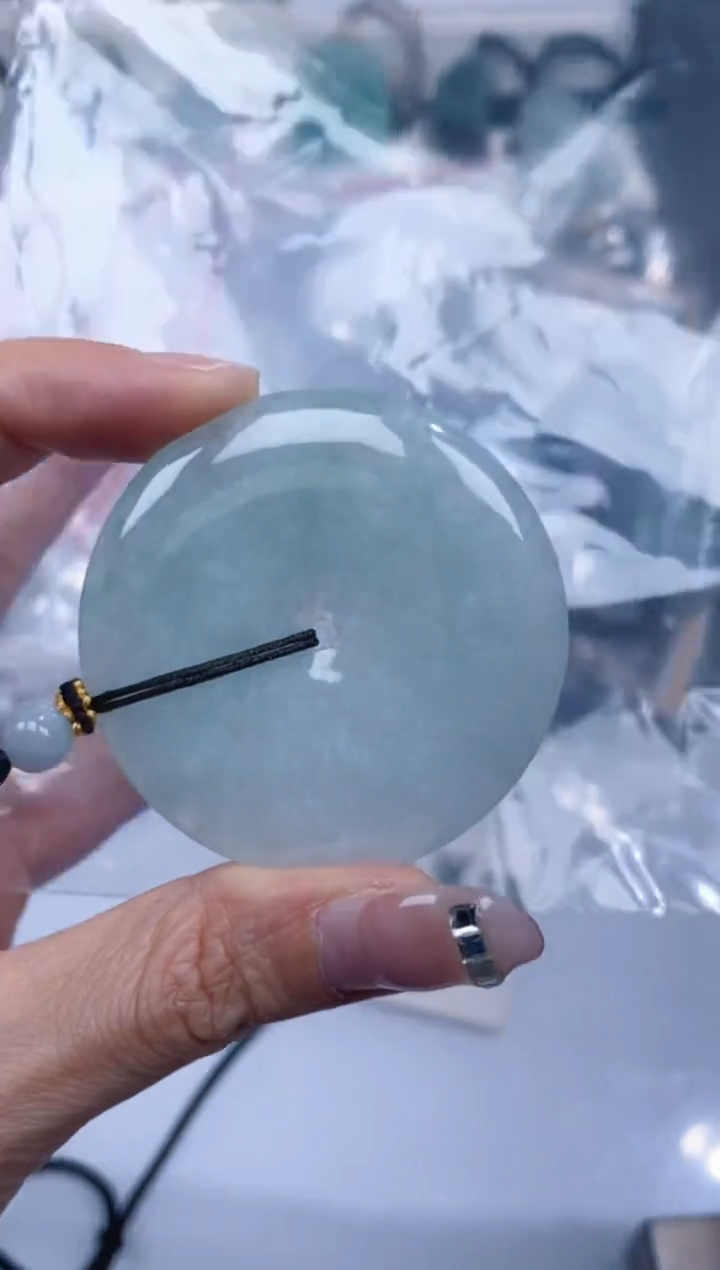 颈饰未镶嵌翡翠吊坠