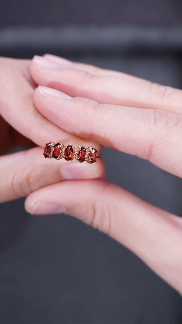 【闪购商品】石榴石手饰银S925镶嵌手饰