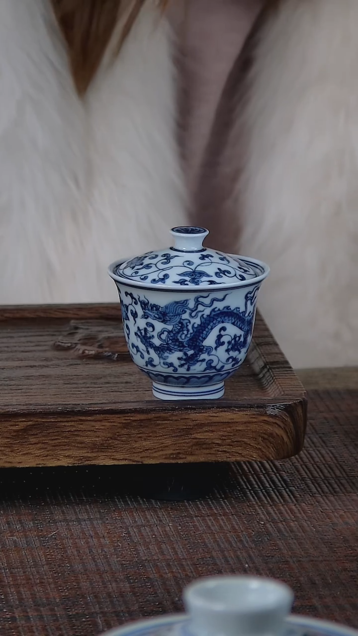 【闪购商品】折葵非器手工手绘缠枝龙迷你盖碗