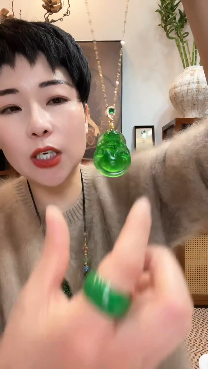 吊坠(赠链)未镶嵌翡翠534