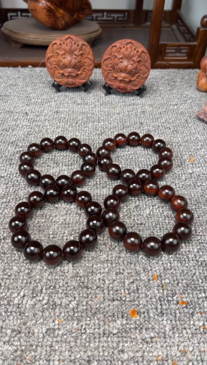 柏木（崖柏）1.8圆珠凤血金 瓷化料 香味浓郁 天花板级