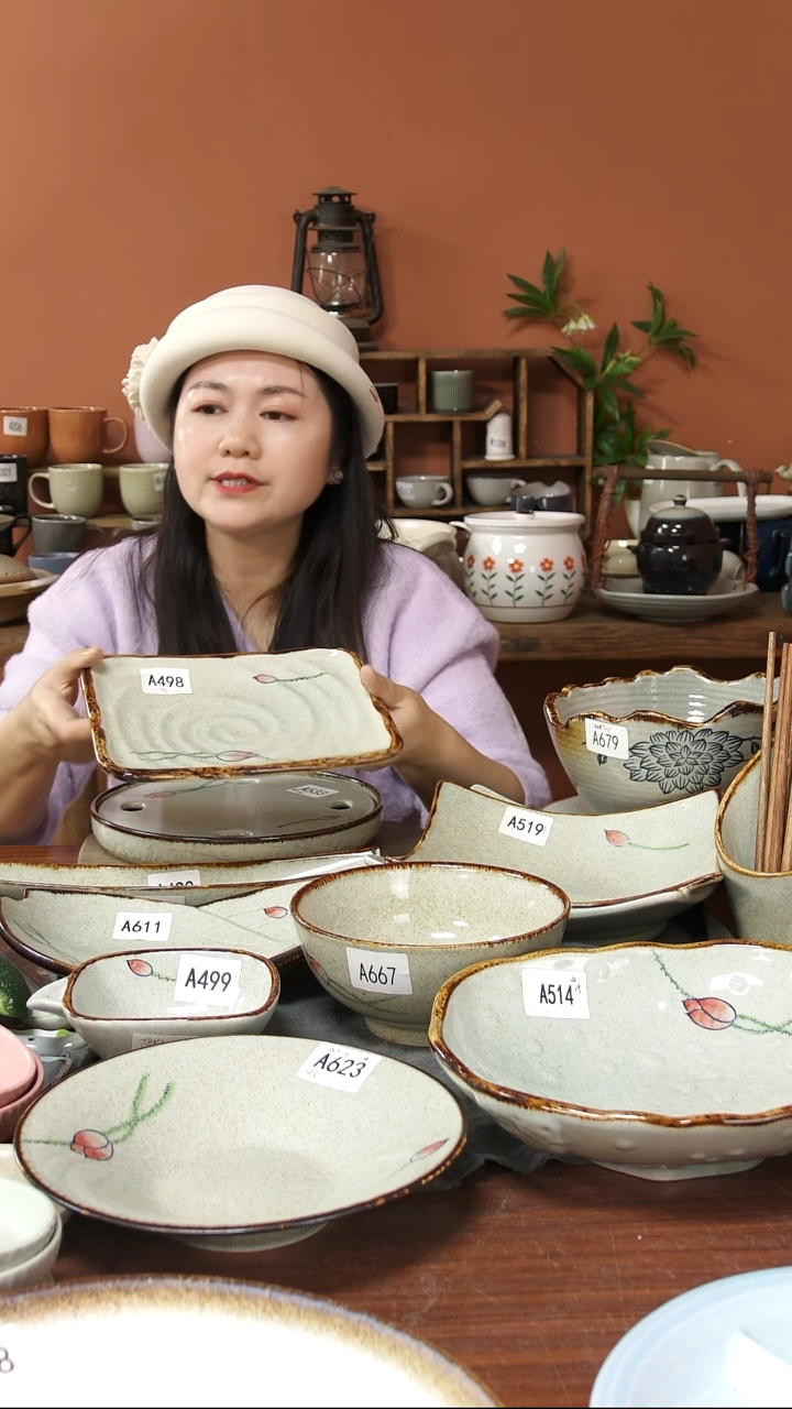 陶瓷A498 一只陶瓷荷花长方盘23*18.5可能微