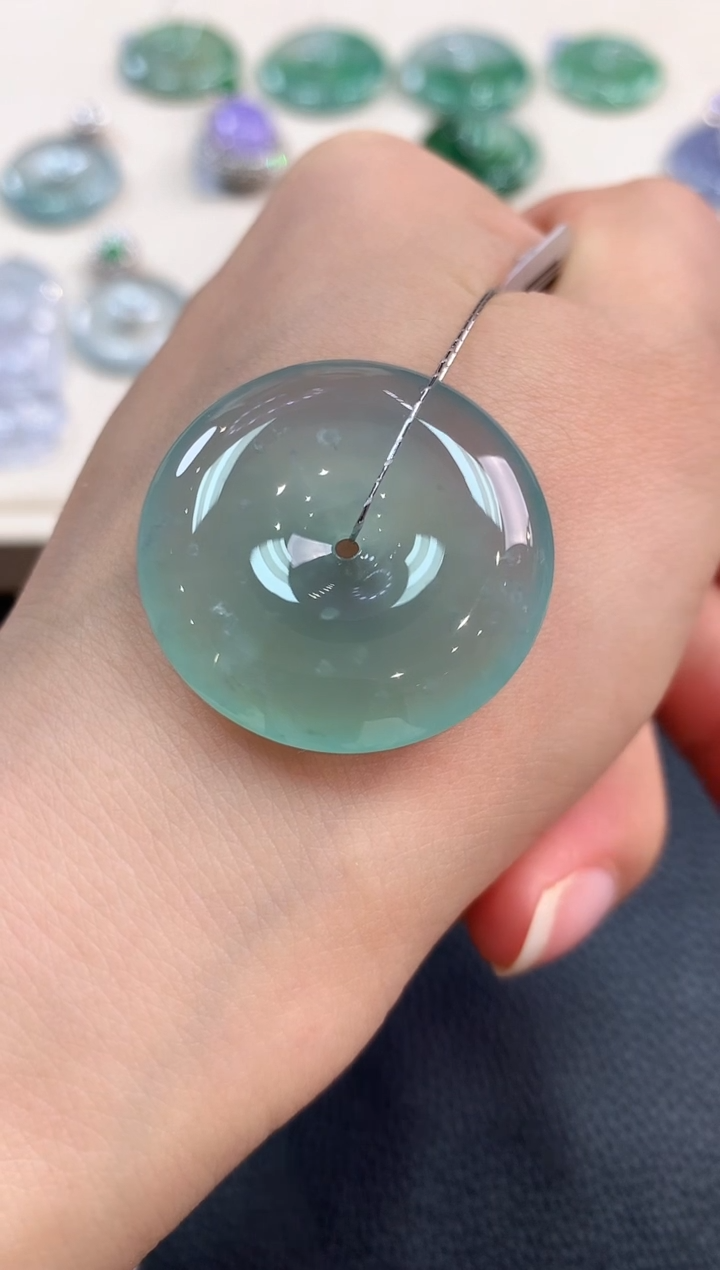 【闪购商品】翡翠吊坠(不含链)未镶嵌b125       