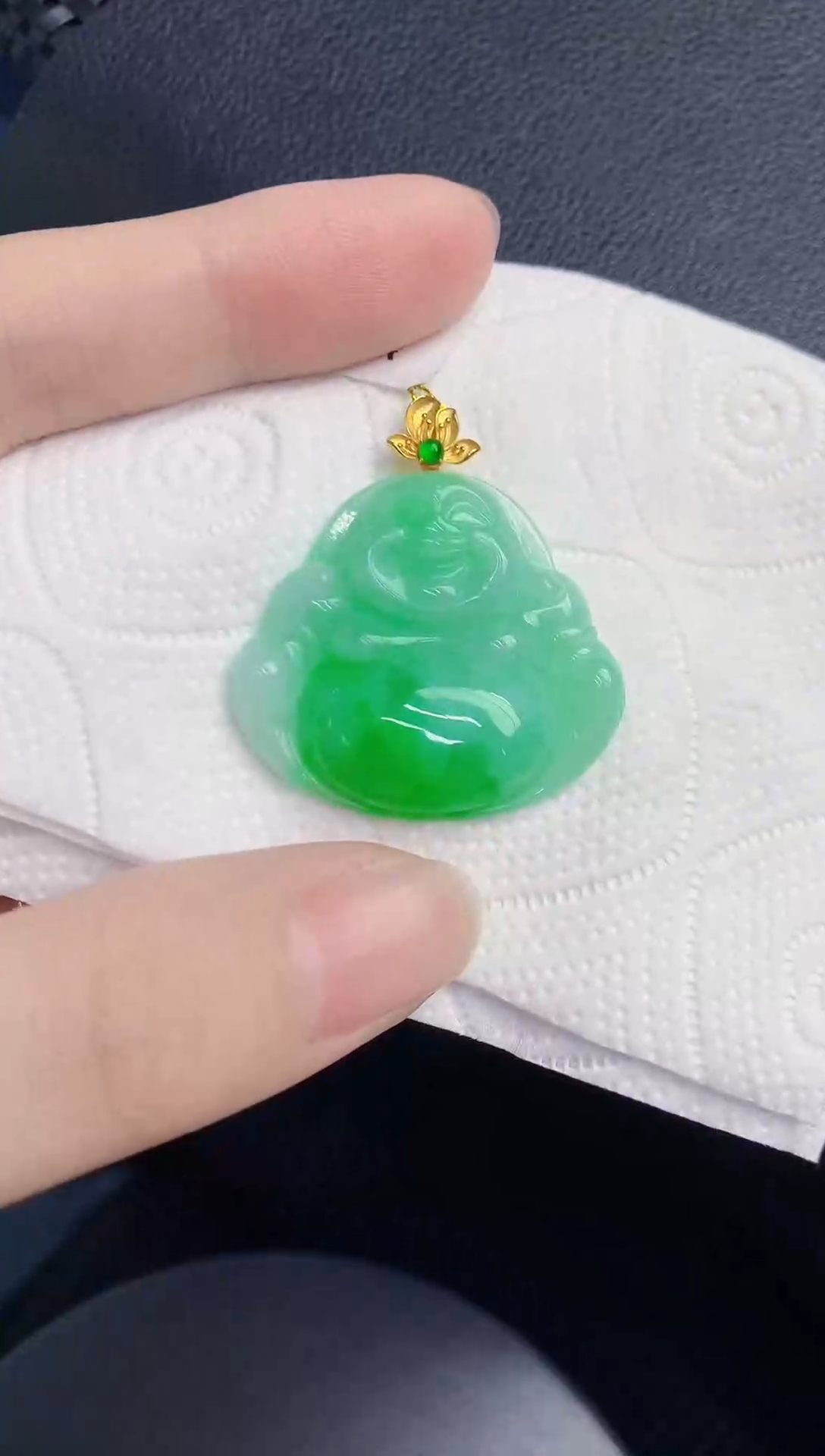 颈饰18K金镶嵌翡翠天然翡翠缅甸A货