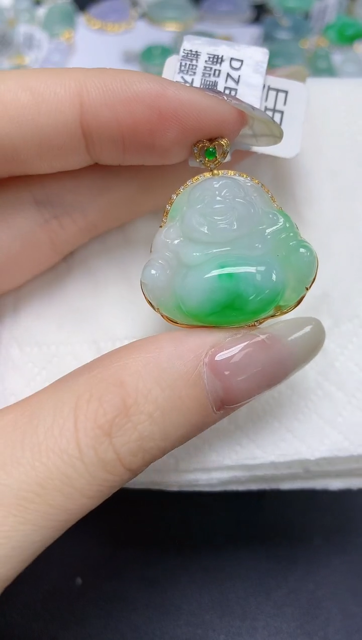 【闪购商品】翡翠18K金镶嵌颈饰天然缅甸翡翠A货