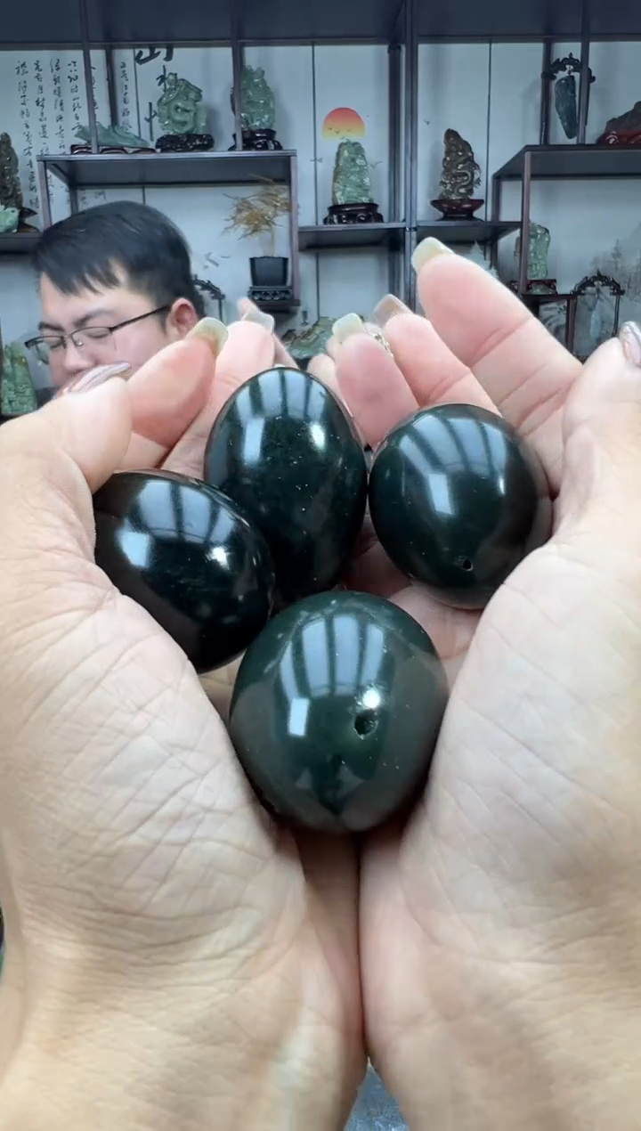 未镶嵌和田玉把件拍一发一