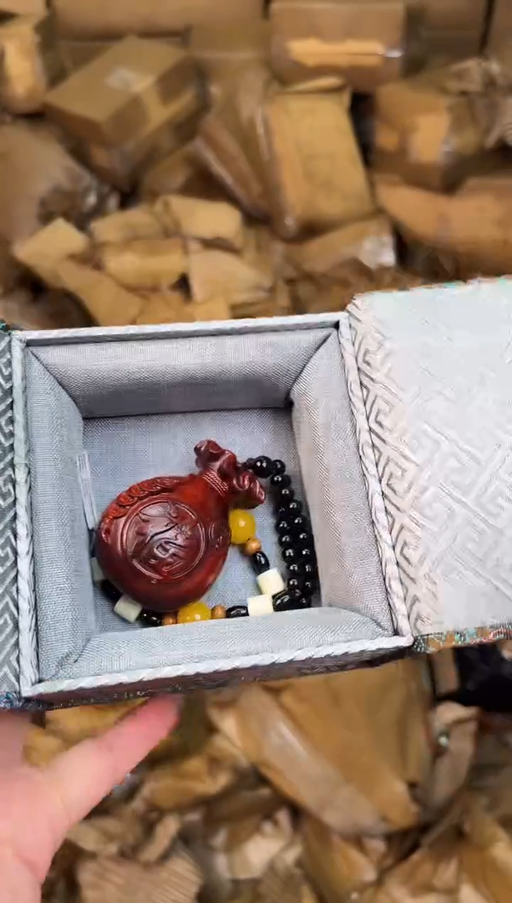 手串立夏甄选福利闪购商品无礼盒