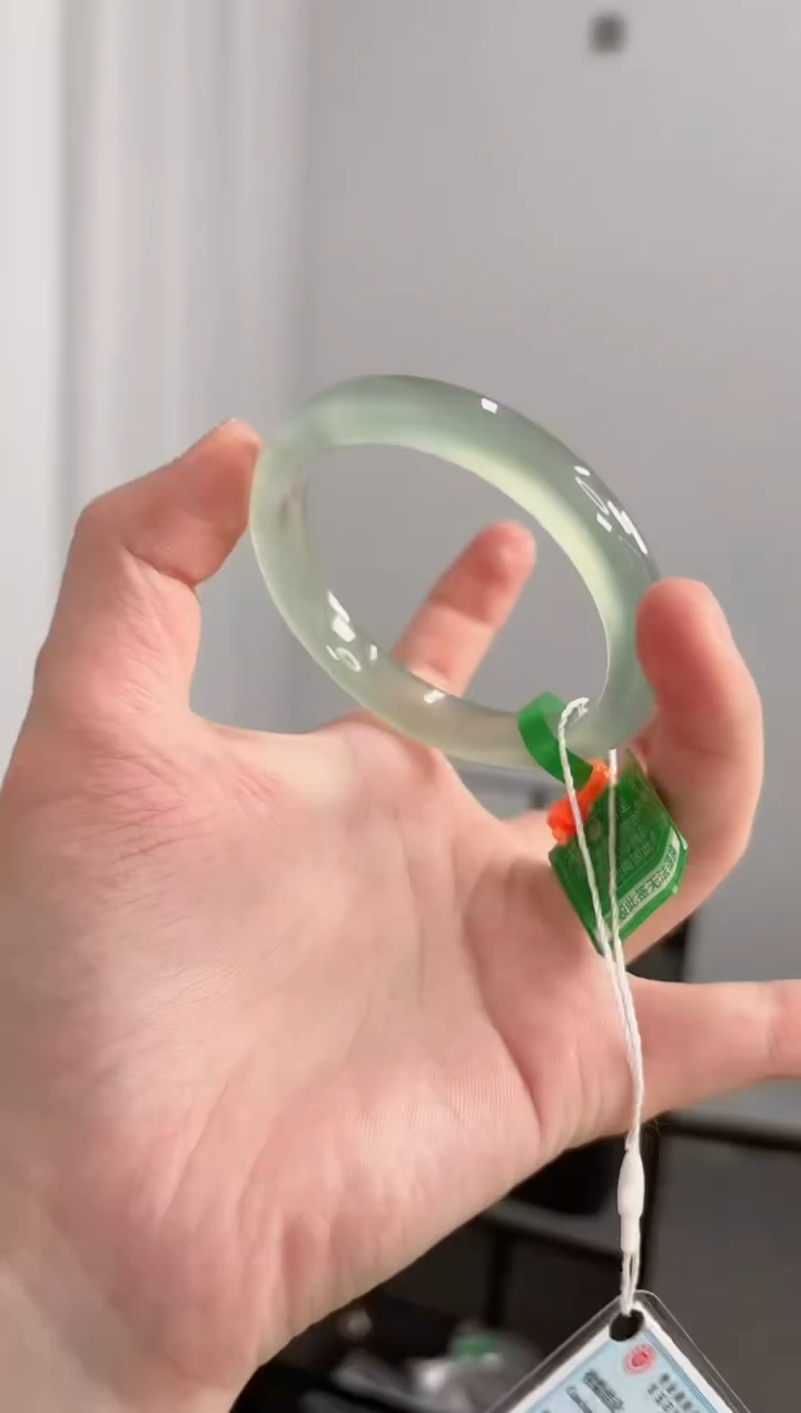 【闪购商品】玛瑙/玉髓手镯未镶嵌54圈