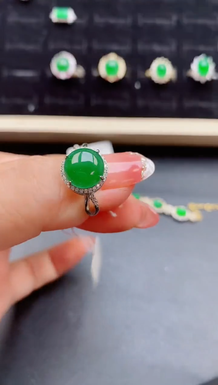 【闪购商品】翡翠戒指银S925镶嵌1212