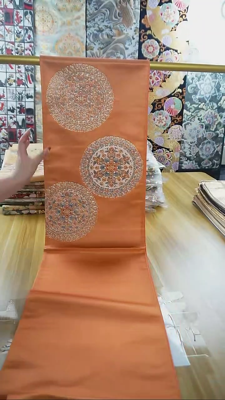 【闪购商品】织绣织锦125两通盘银绣