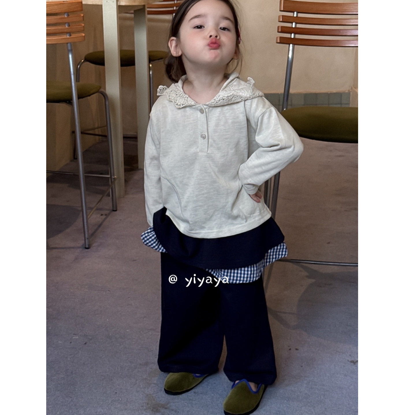 【YIYAYA】25秋～女童花边帽衫上衣81196