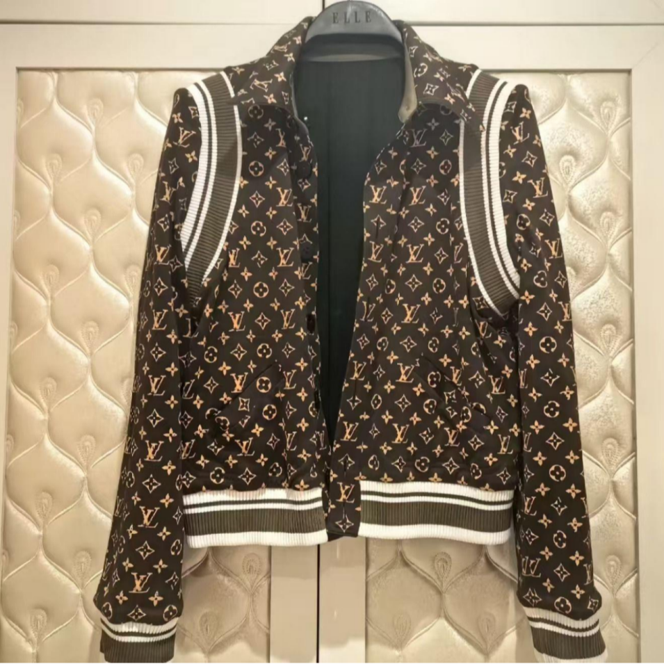 全新未使用 LouisVuitton/路易威登 双双臻选/BC00865/LV外套/S码