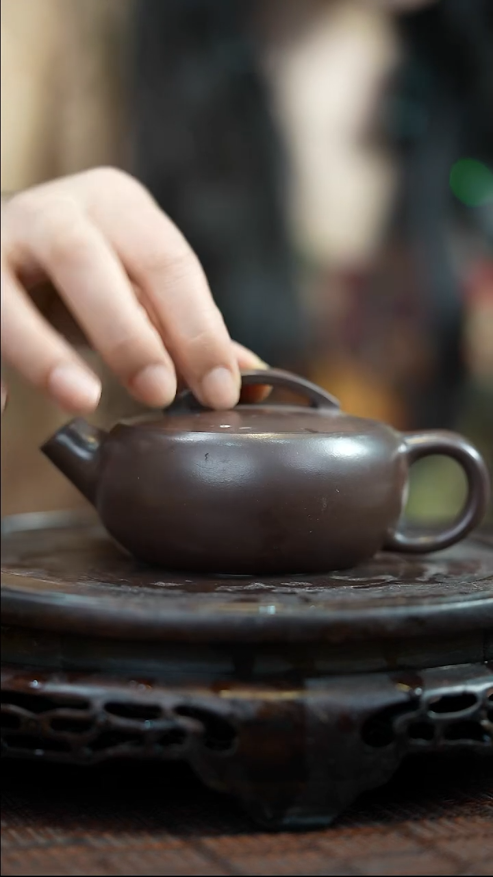 茶壶紫砂宜兴紫砂岁颐传砂原矿全手20