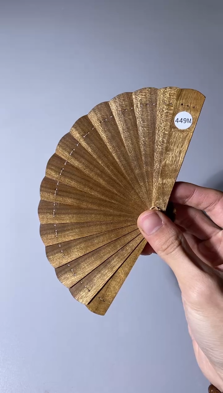 【闪购商品】金丝楠木雕449号10cm金丝楠木小叶桢楠掌中扇