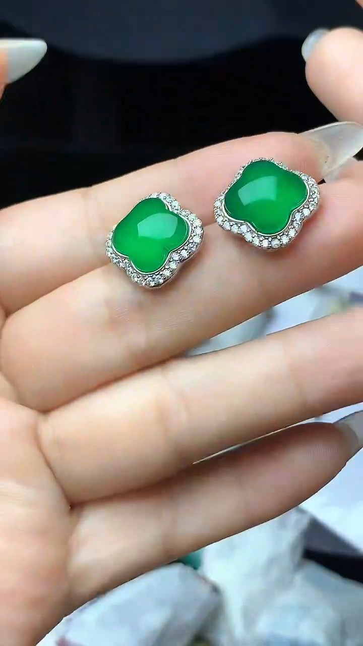 满色吊坠 所见即所得！！！