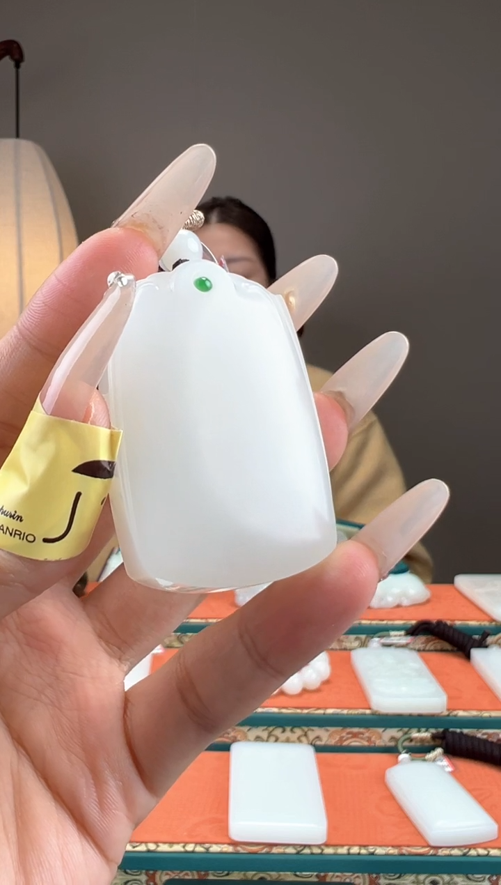 【闪购商品】和田玉颈饰未镶嵌1