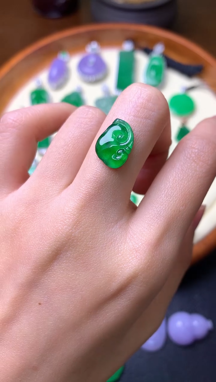 【闪购商品】定制翡翠未镶嵌裸石（镶嵌定制）