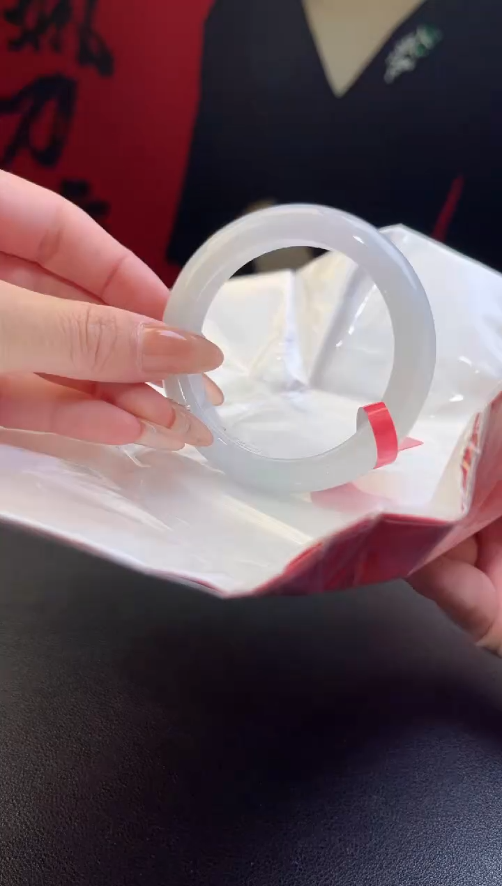 【闪购商品】翡翠手镯未镶嵌8翡翠手镯