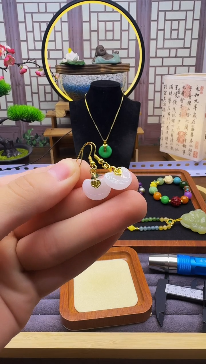 和田玉14K金镶嵌耳饰E34