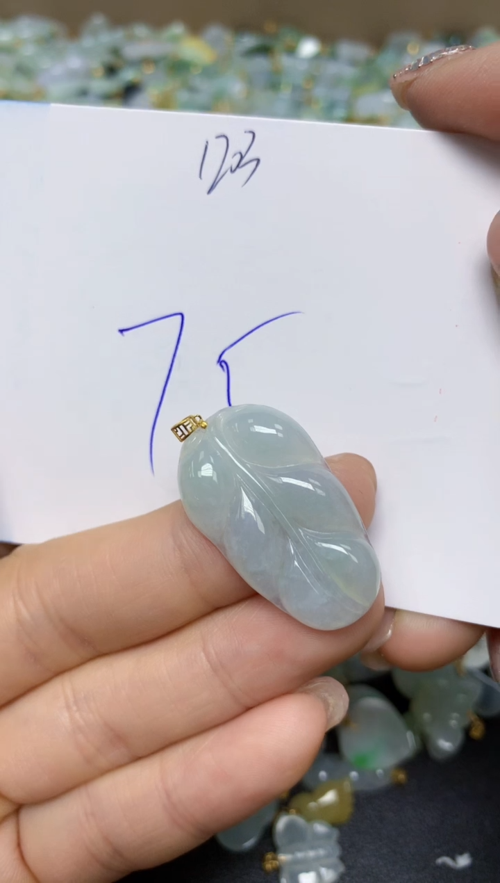 【闪购商品】翡翠挂件18K金镶嵌 天然翡翠A货