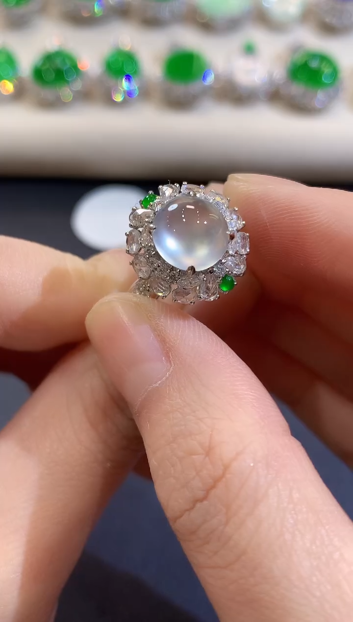 18K金镶嵌戒指翡翠S66 