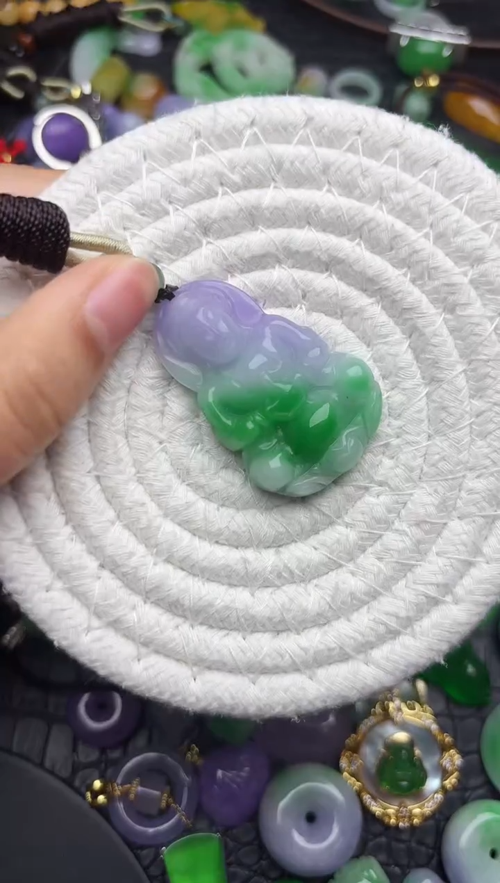 颈饰未镶嵌翡翠缅甸翡翠吊坠