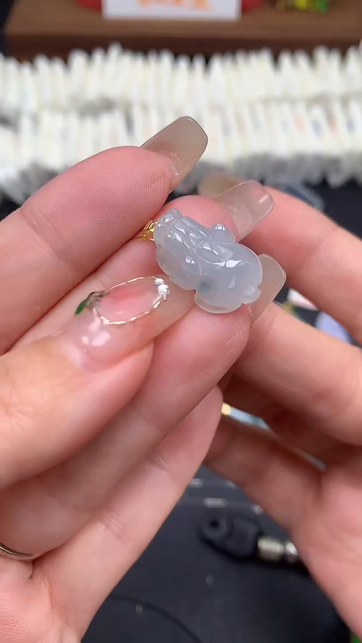 【闪购商品】翡翠吊坠(不含链)18K金镶嵌MS160256