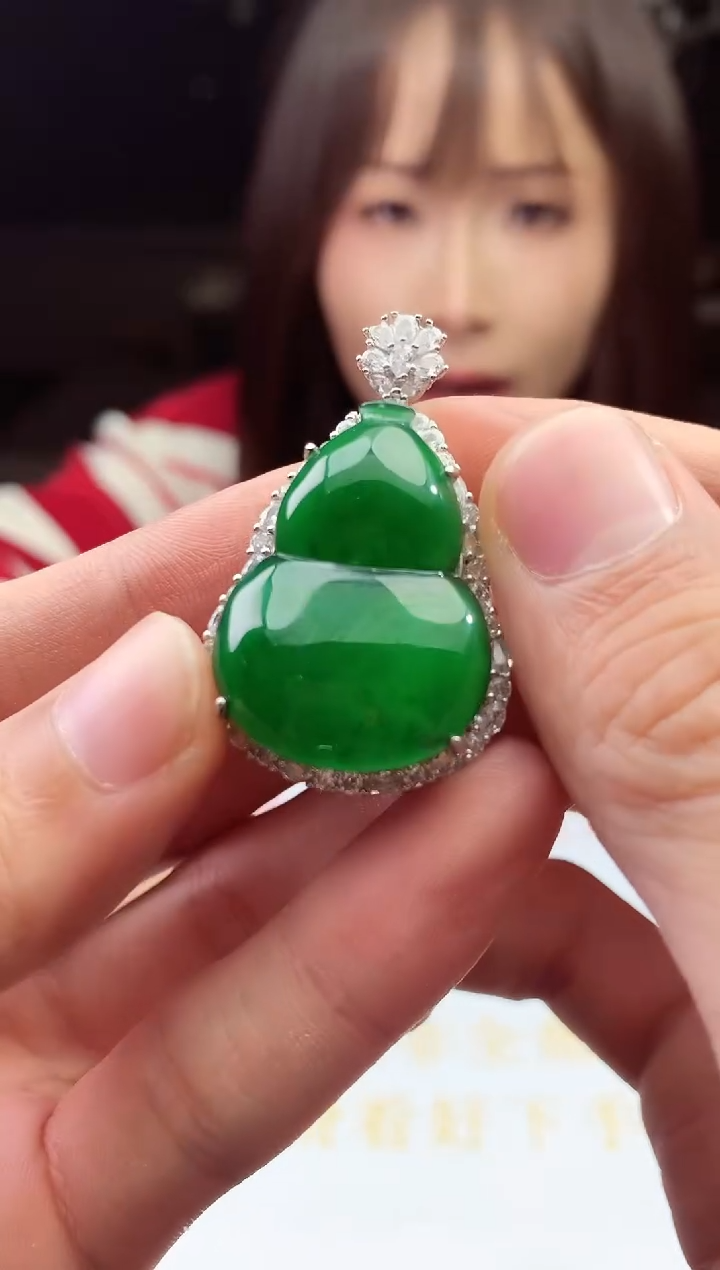 未镶嵌定制翡翠天然A货翡翠拍一发一