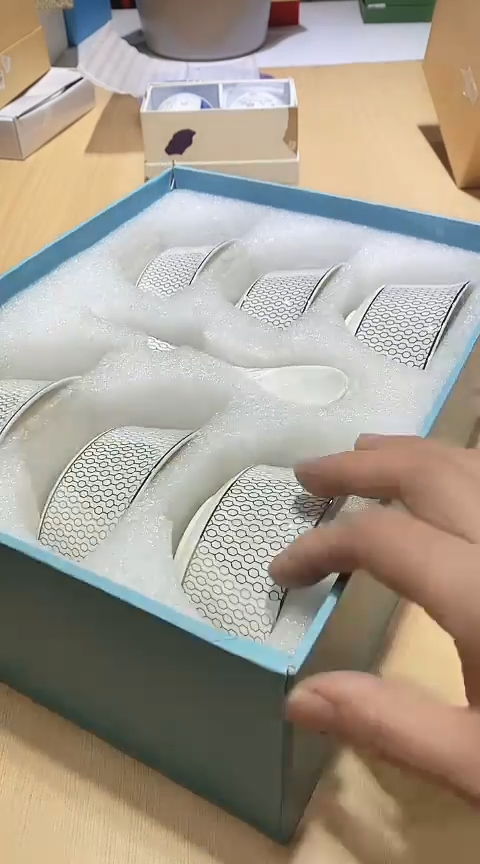 瓷片全场正品,一件不留@@1