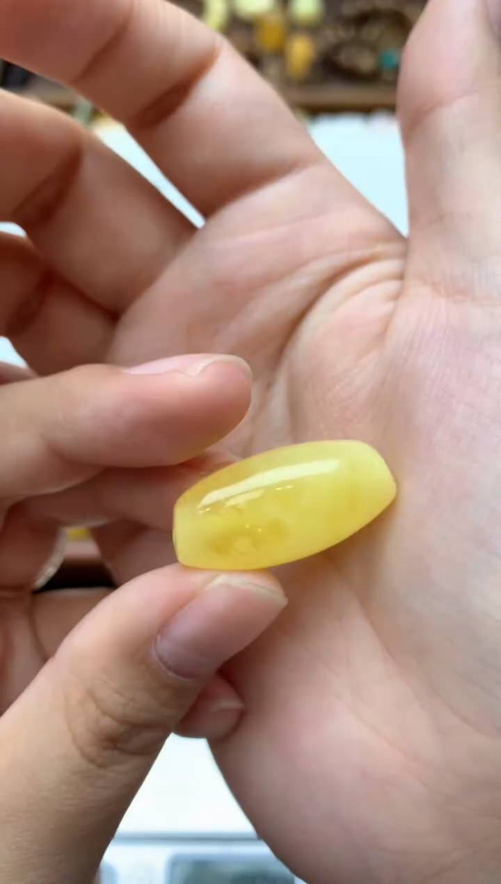 【闪购商品】琥珀珠宝奇石未镶嵌109琥珀蜜蜡花粉有纹小坑介意勿拍
