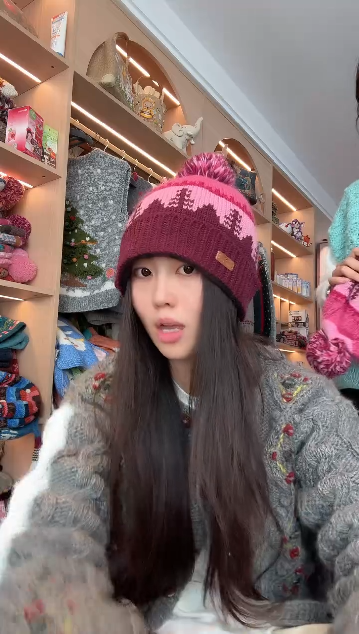 羊毛粉紫翻遍羊毛帽