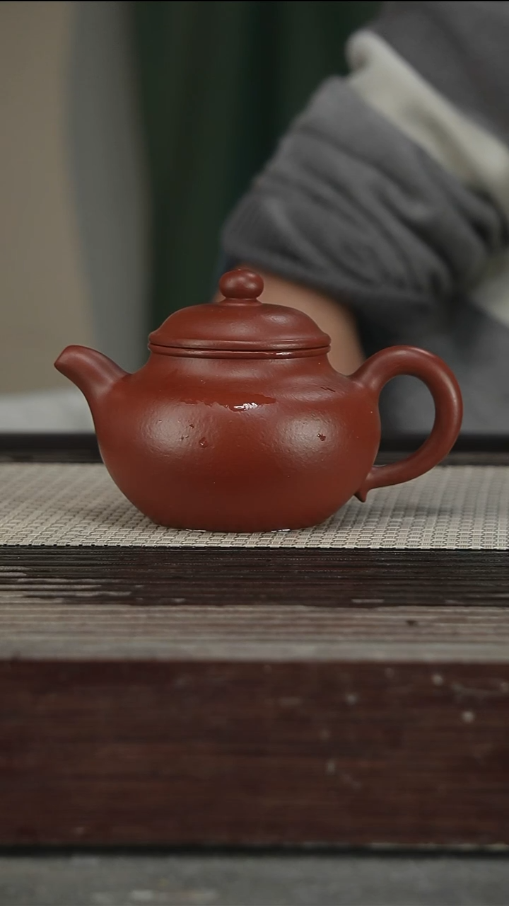 茶壶紫砂带证300CC168号