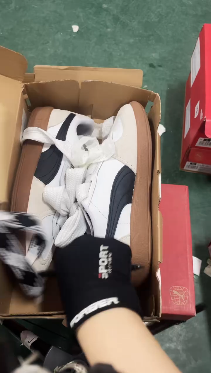 彪马时尚休闲运动鞋37.5M   MM17