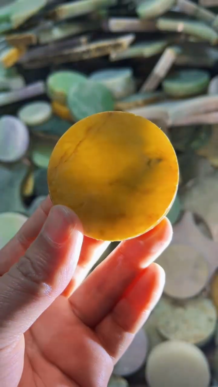 【闪购商品】翡翠挂件未镶嵌A货康壹938