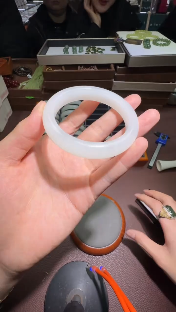 【闪购商品】和田玉【钰305】24未镶嵌9007