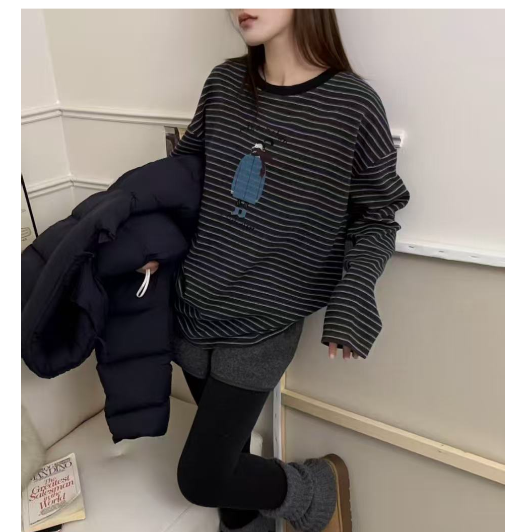 欧洲站25冬季新款韩范条纹长袖T恤女字母印花加绒打底衫百搭上衣