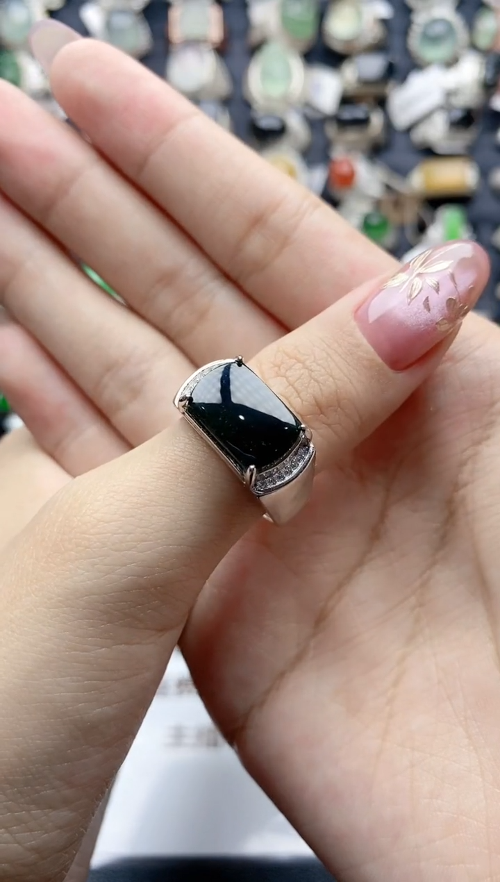 【闪购商品】翡翠戒指银S925镶嵌天然A货翡翠男戒