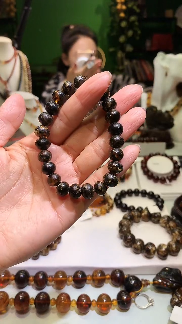 【闪购商品】琥珀裸石未镶嵌抚顺琥珀9＋伴生珀