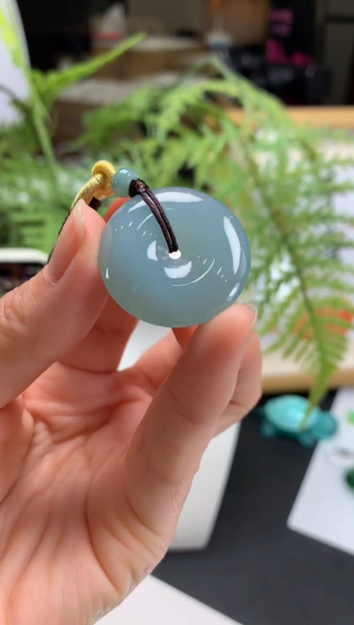 【闪购商品】定制翡翠未镶嵌吊坠-92458