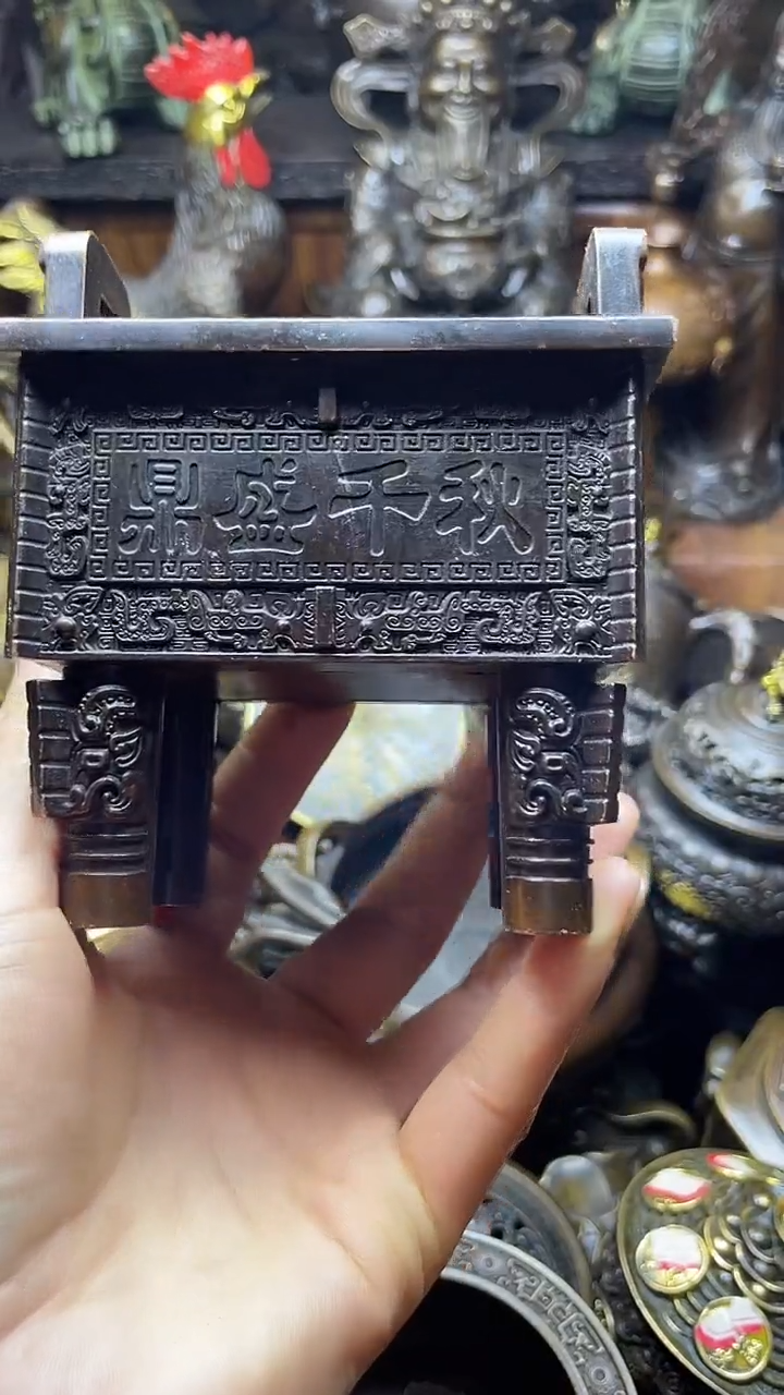 闪购链接，点击下单，有运费险，铜摆件