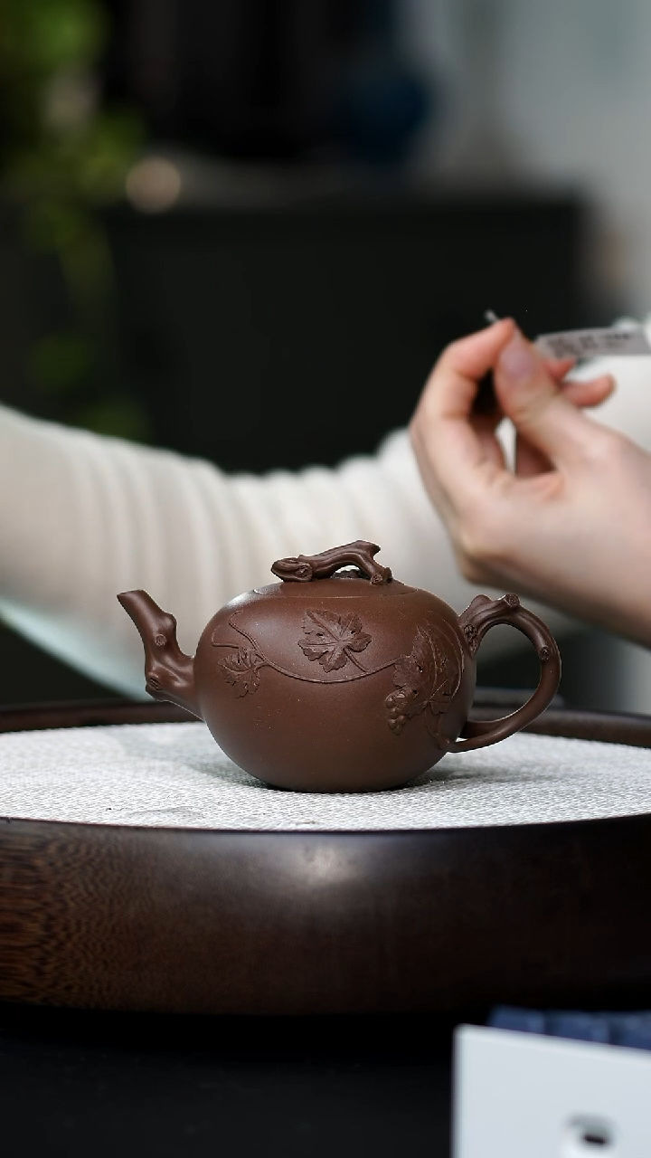 金****颖JCY-0494逸影（徐章萌）-紫泥-180cc