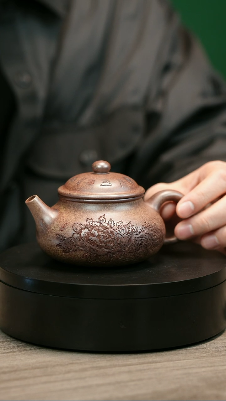 茶壶紫砂H1984李琴刻绘柴烧容天