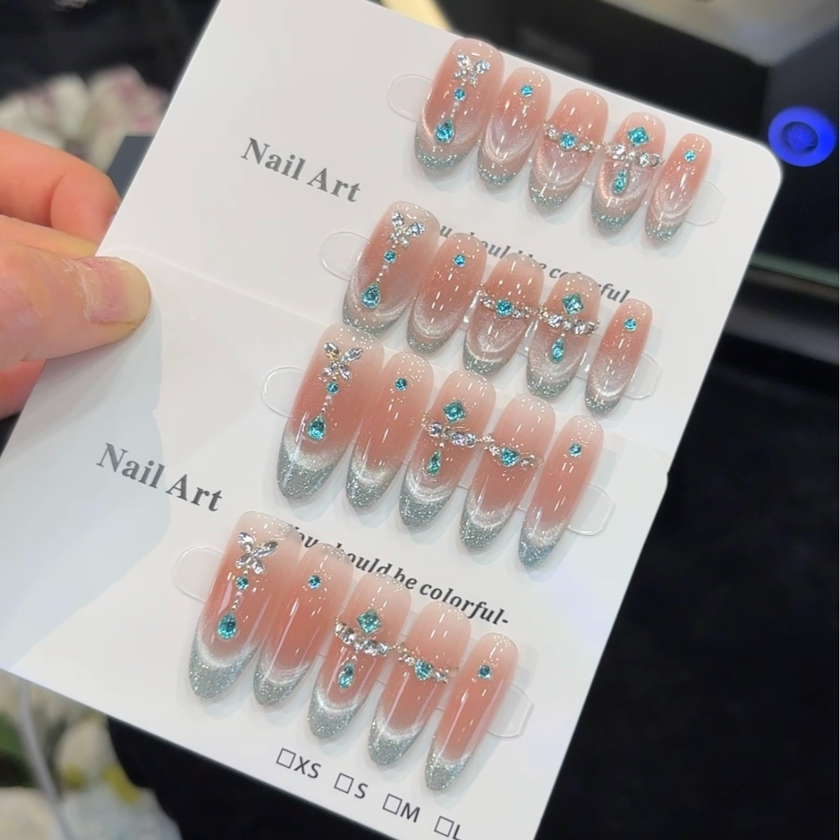 川美佳《海洋之心》显白高级美甲高级感细闪碎钻爆闪纯手工穿戴甲