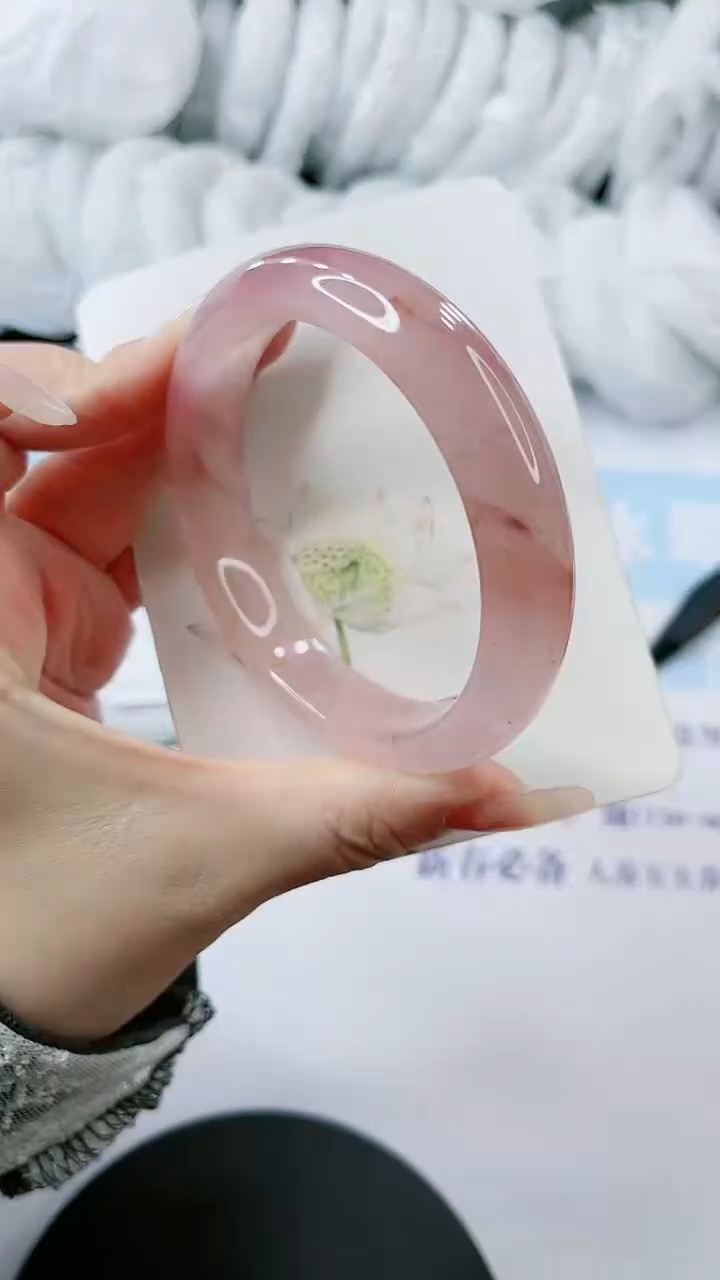 【闪购商品】石英质玉手镯未镶嵌多样性发货A693