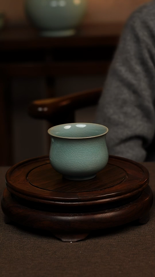 瓷片仿古青绿釉全手工玉兰杯150ml  不带礼盒