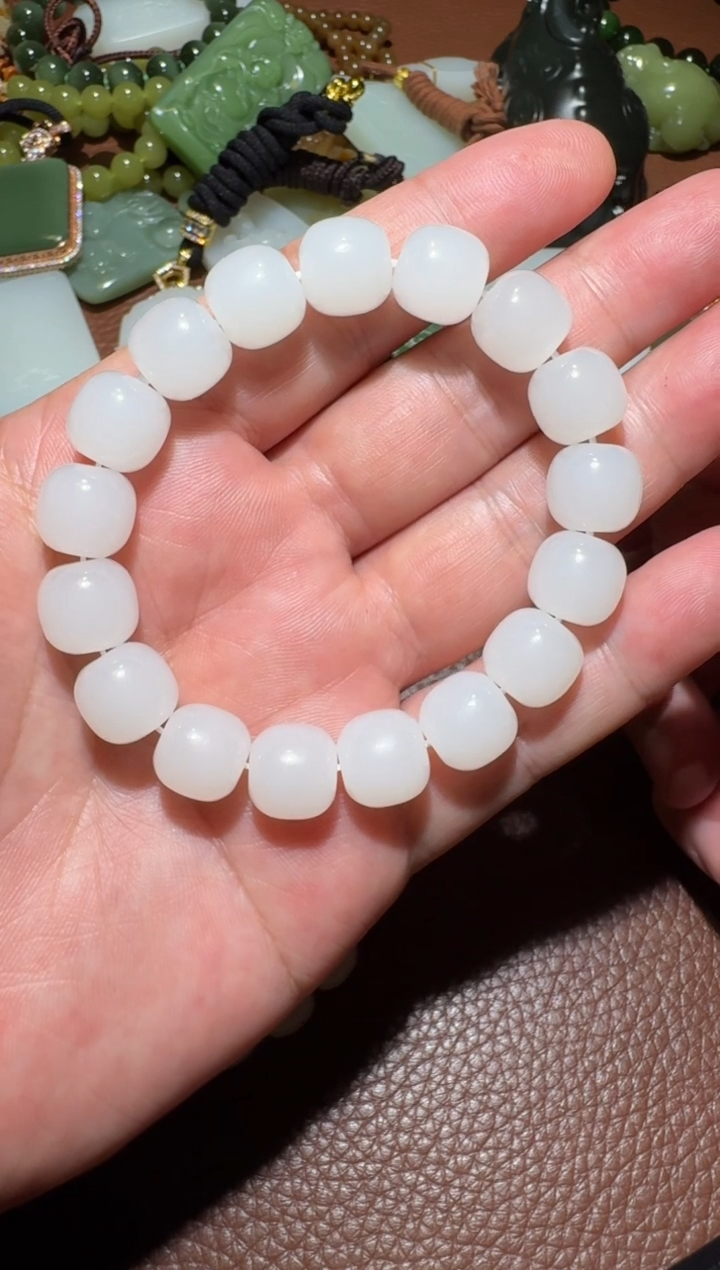 未镶嵌手链和田玉和田玉